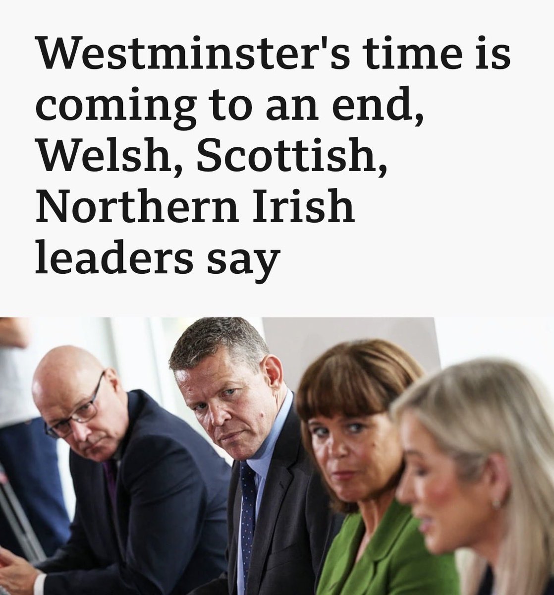 peteray21's tweet photo. A coalition of fake nationalists who want to hand over their peoples’ “independence” to the EU. https://t.co/lBGP7Xa13X