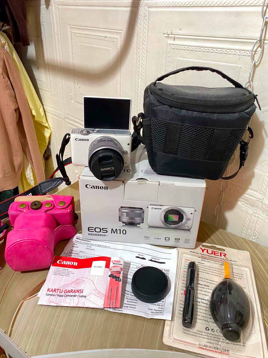 intankumaleppf's tweet photo. mirolles canon eos m10 lengkap+ perlengkapan lain nya aku jual 4___.___ nego ya garansi masi on

#zonauangㅤ https://t.co/0jBHcuG8db