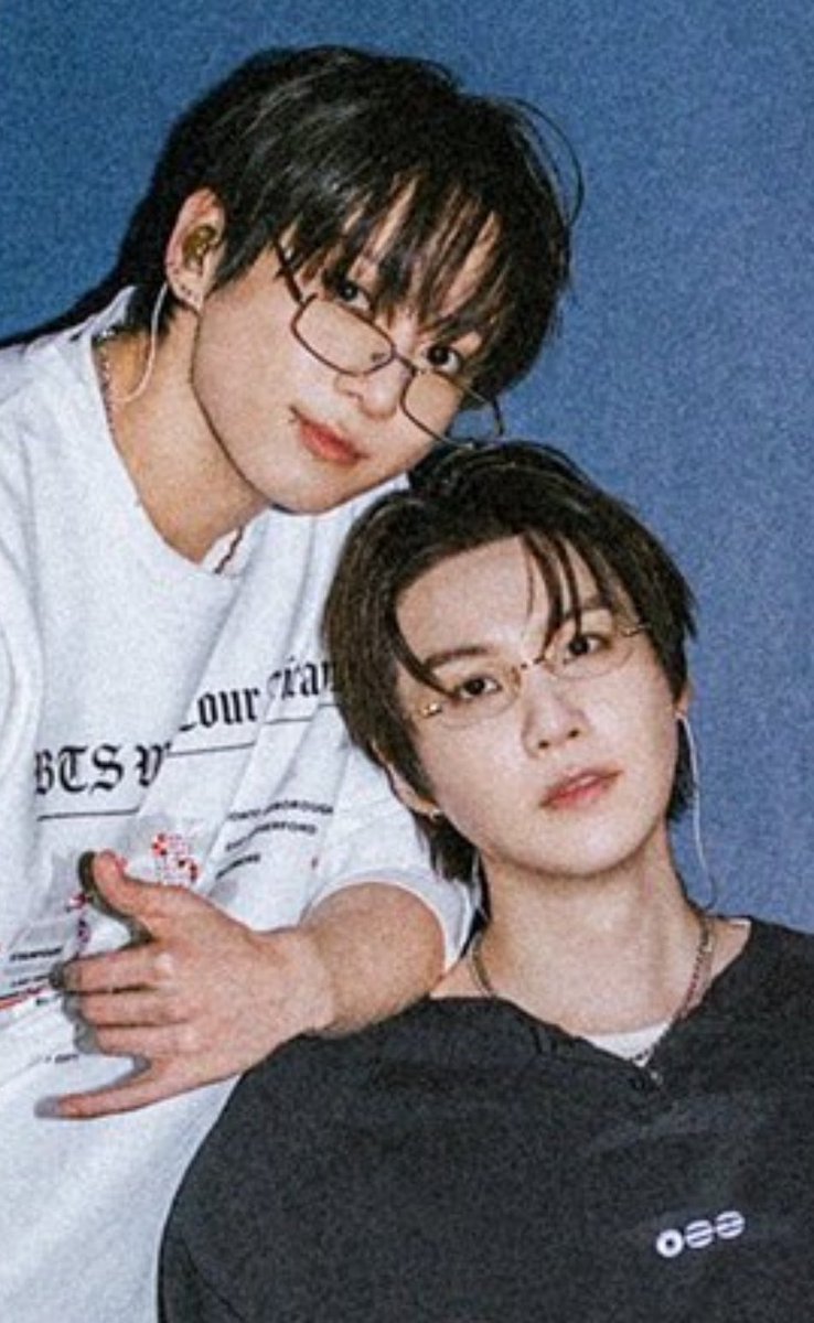 yoonkookify's tweet photo. we need to talk about this more https://t.co/xxEb4qQXsz
