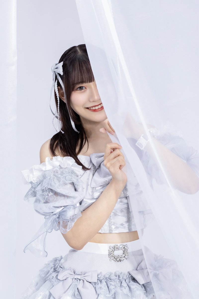 CharmpalLink's tweet photo. Charmpal  Linkメンバー①:星川 麻衣(Hoshikawa Mai)
メンバーカラー:レッド
誕生日：1月10日
出身地 ：千葉県
血液型：O型
星座：やぎ座
身長：163㎝
特技：クラシックバレエ、人に甘えること
趣味：散歩
一言: 全てをかけて夢のアイドル！全力で頑張ります！あなたに見届けてもらえますように🌟
@Charmpal_Mai

#CharmpalLink
#ちゃむぱる