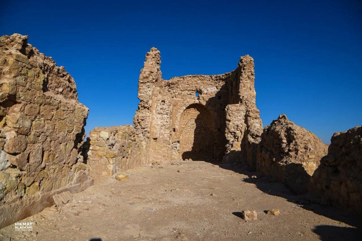 Aq_Sumer2266's tweet photo. Church of al Uqaiser in the city of Karbla'a .
Built around the 5th century AD (approximately 460s CE), predating Islam by over a century.
Built by Nestorian Christians who found freedom to worship under the pre-Islamic Arab Lakhmid Kingdom.
📹Hikmat Al Ayyashy https://t.co/dfSIWCm6du