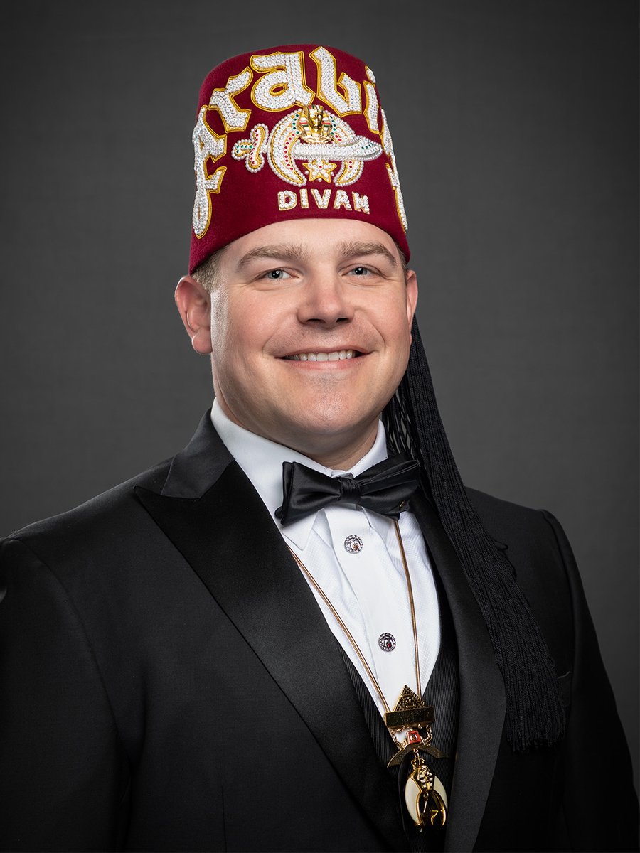 shriners's tweet photo. Shriners International wasn’t something Ben found – it found him first. His dad was a Shriner and he tagged along to parades and conventions. By the time he was old enough to join, the question wasn't whether he would, but when. https://t.co/B0hxU93PW1 https://t.co/G3ToOCzSpU