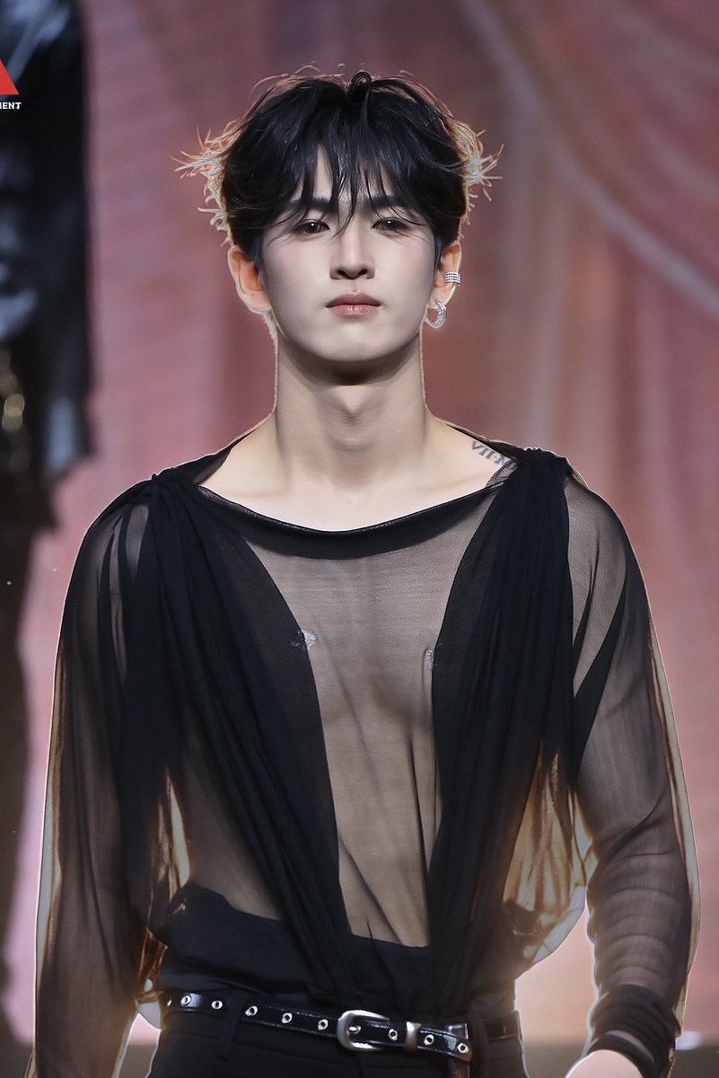 minna_985's tweet photo. เหมือนเดินลงมาจากสวรรค์

#JINWOOKkim #MchoiceMintAwards2026 
#EXHIBIT https://t.co/0A6v1BRAHz