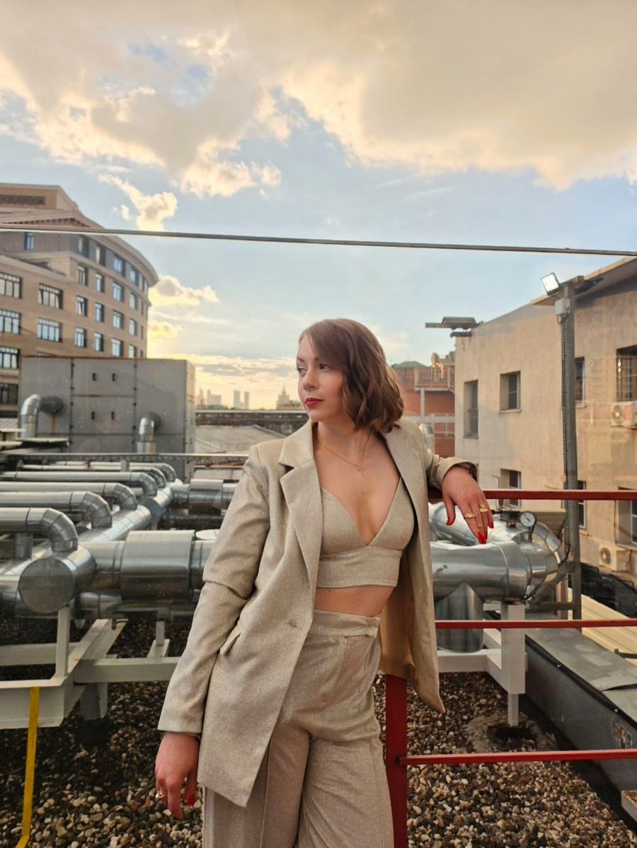 VioletVosfg's tweet photo. Фея динь-динь🧚🏻‍♀️🧚🏻‍♀️🧚🏻‍♀️ https://t.co/1FhX7fdO7E