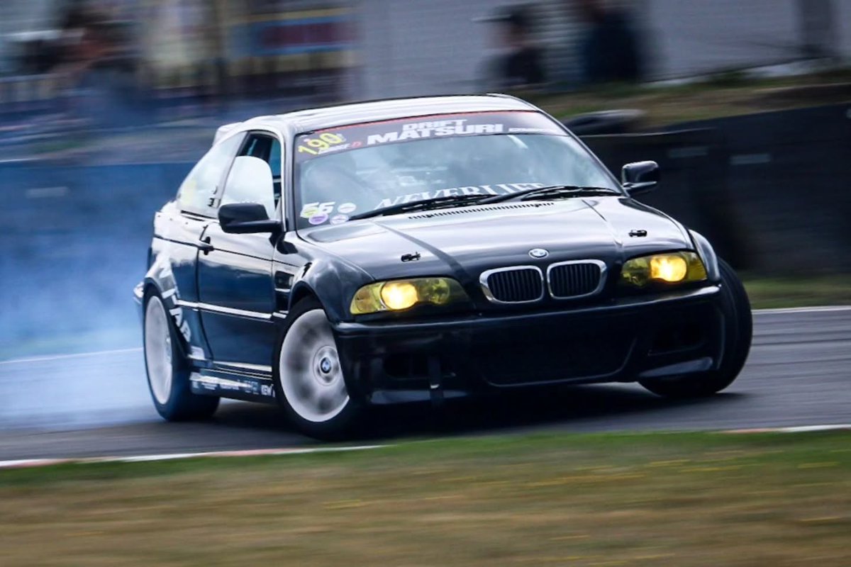 IraidaSchwer's tweet photo. BB Drift Day at 3 Sisters Circuit. Trackside coverage with media access. Owner: @ben_woodhouse_e46 https://t.co/YPocH3rRen