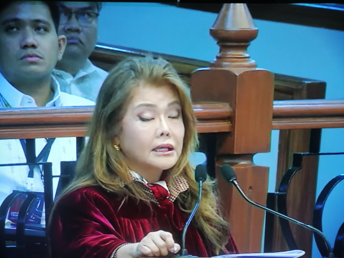 godfatherJK5's tweet photo. Abogado vs Avocado. 😁 

#24thDay  
#VPonTrial
#ConvictSara https://t.co/O08APu2oNb