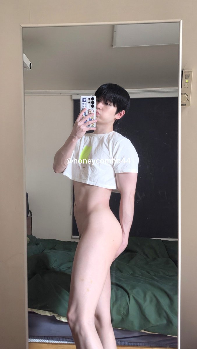honeycombo44's tweet photo. 맛보기😘 #femboy 
https://t.co/JLFJu383KQ https://t.co/tNDU7HcmNF