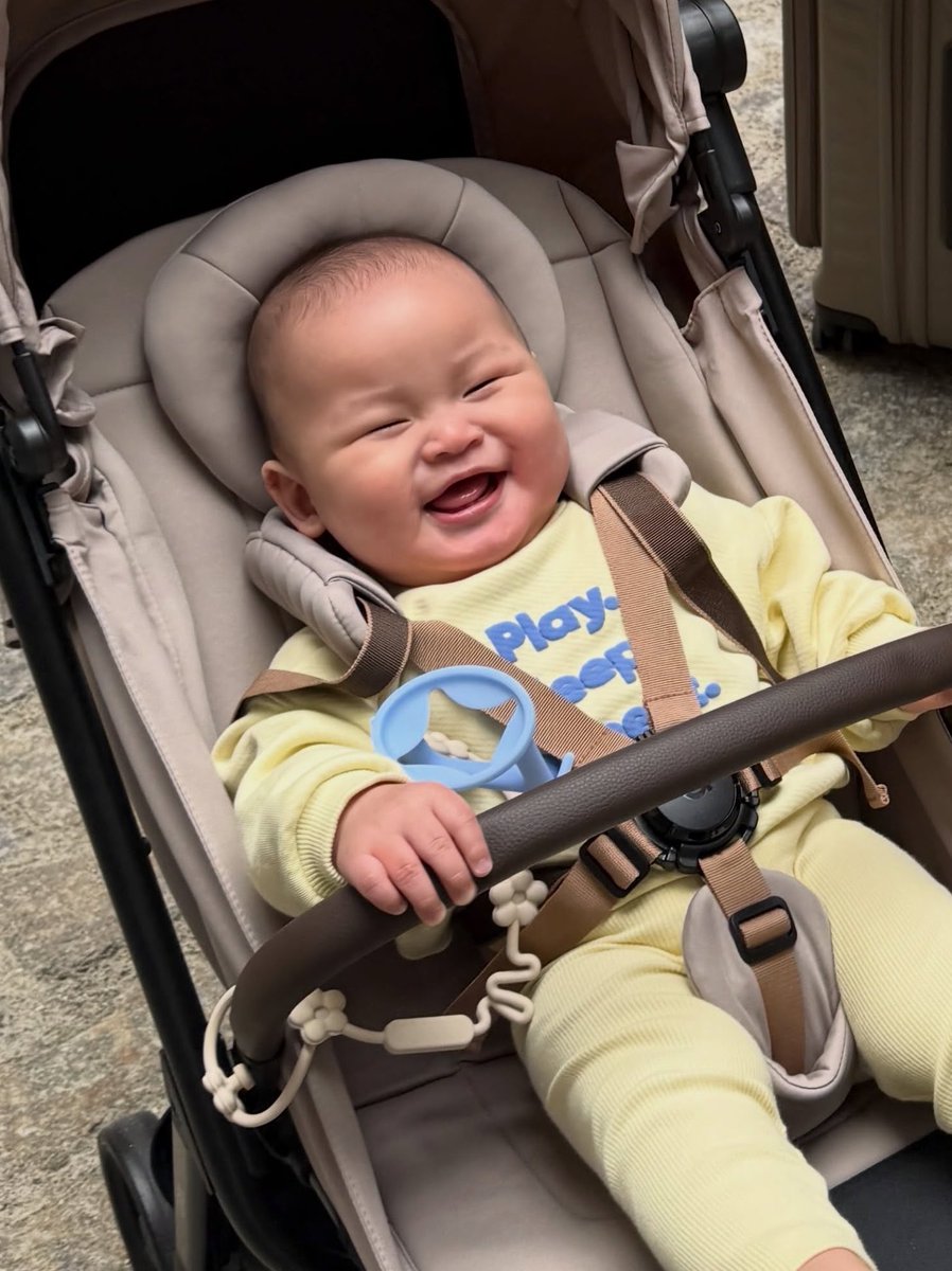 Binunbunni's tweet photo. เติมพบรักกันครับ ยิ้มฮีลใจสุดๆไปเลยครับ🥰 https://t.co/tZK52Y8kSh