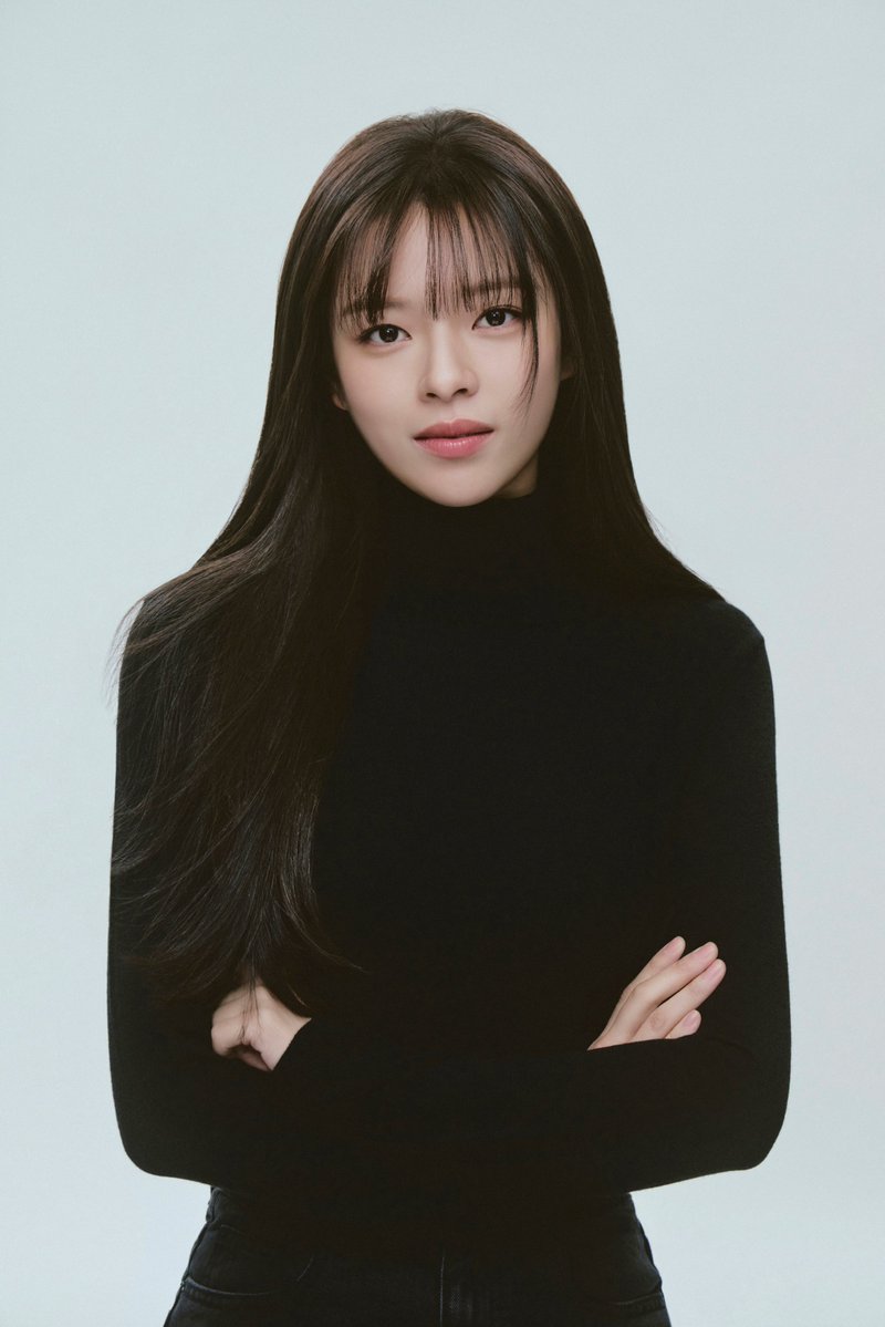 OLTSupport's tweet photo. YU JEONGYEON's actress official profile photos by Varo Entertainment https://t.co/fH0IqO5Bgp