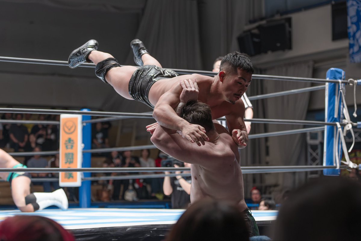 Uncrowned_emper's tweet photo. 9/9 後楽園ホール

#永井大貴 選手

#njpw #njdest https://t.co/YEJujHfuPD