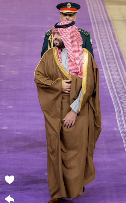 Hannahsebelius's tweet photo. #محمد_بن_سلمان_في_قلوبنا

حين يصبح القائد جزءًا من ذاكرة وطنه، لا تعود الكلمات كافية لوصفه. 
وسمو سيدي الأمير محمد بن سلمان نموذجٌ استثنائي لقائدٍ لم يكتفِ بأن يرى المستقبل، بل امتلك شجاعة المضي إليه، وحمل أمانة وطنه بصدق، وقاد التحول بقوةٍ لا تتردد وحكمةٍ لا تغفل.

وفي كل ما https://t.co/OY7hTGoPlY