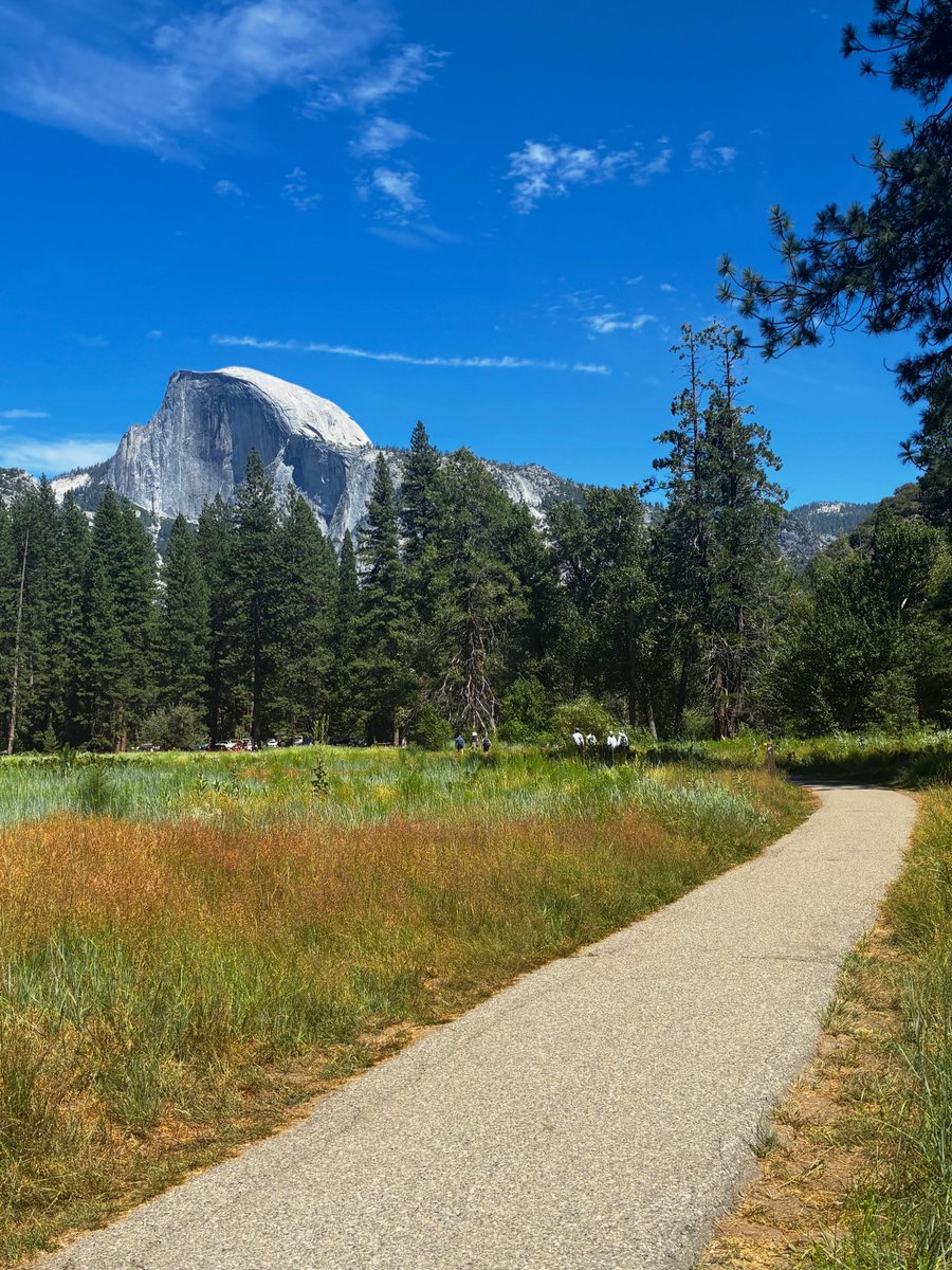 TulaChestand's tweet photo. Spent the day at Yosemite National Park with my family. 💙 We played in the water, enjoyed the beautiful views, drove from Fresno, and finished the day with dinner in the small town of Modesto. Such a fun day together. https://t.co/QbdkiTBsW3