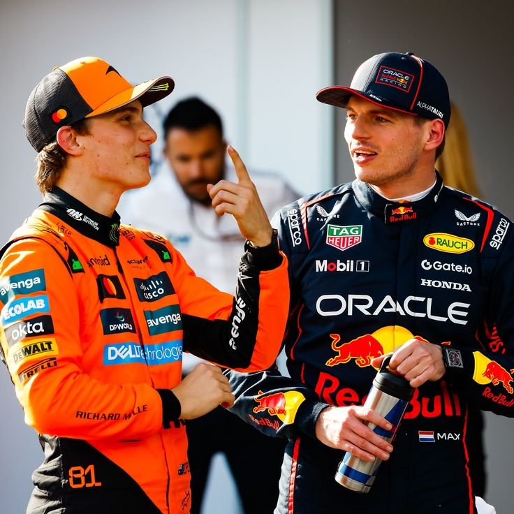 P1ASTRI8781's tweet photo. Since you started it fellow oomf 
I'll give my fair contribution to it✌🏻🎀✨ #oscarpiastri #maxverstappen #MaxCar https://t.co/Y39hnp9VhY