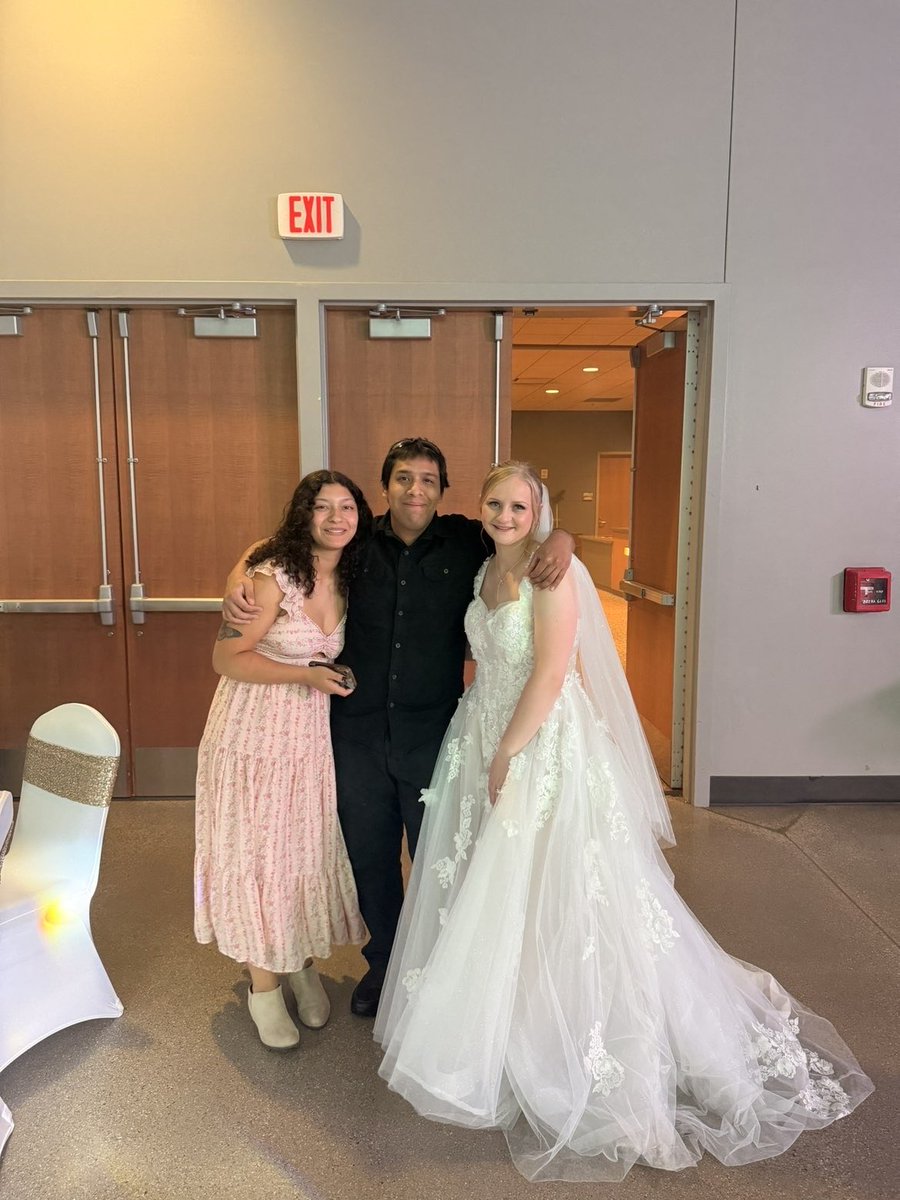 GonzoRico's tweet photo. SOO I Keep forgetting to post this but MY BEST FRIEND GOT MARRIED!! Yeah, Crazy, Right!?!? IkIk this happened like almost a month ago but better late than never right??🤣🤣🤣ANYWAYSSSS im happy for both of yall and i hope yall have the best life together🥰🫡 https://t.co/9zdElGfxaK