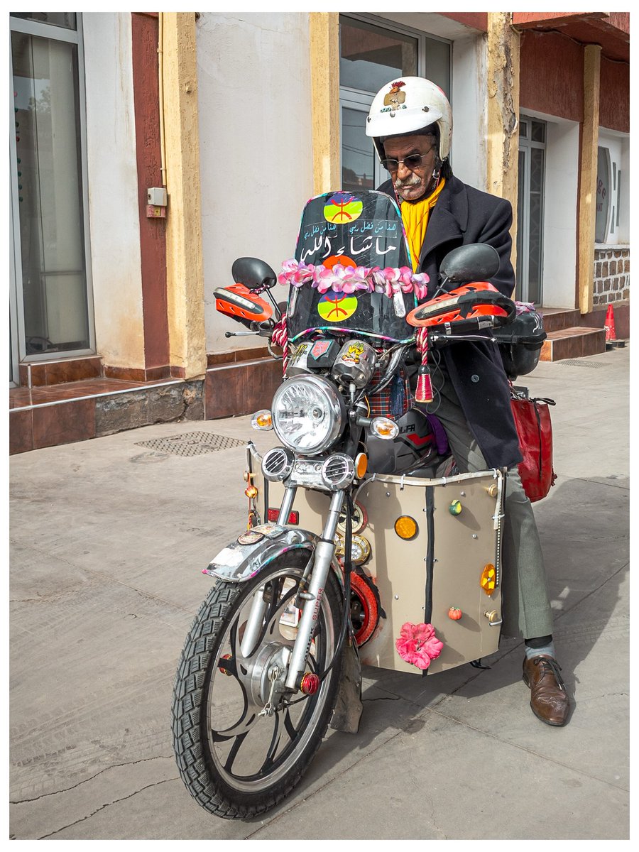 CherriDoshim's tweet photo. Homage to one of the coolest, most nonchalant riders I’ve met. His bike, style, and personality were so vibrant, I had to compliment him. He simply accepted the praise and let me shoot as if it were the most natural thing in the world. https://t.co/K1OOTEkh4Z