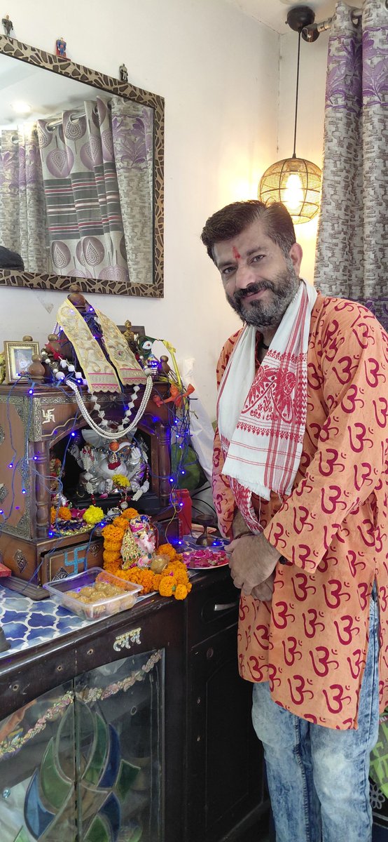 PuriKamal's tweet photo. @rajeshbhatiabjp आपको भी गणेश चतुर्थी की बहुत-बहुत हार्दिक शुभकामनाएं https://t.co/8KhLVl9reD