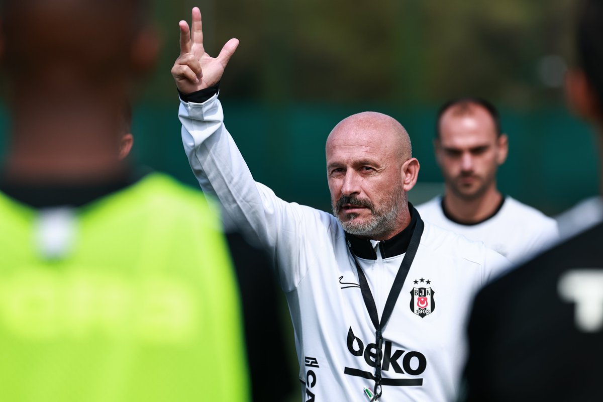 Besiktas's tweet photo. Marseille maçı hazırlıklarına başladık. 🦅 https://t.co/DoMpKXGklr