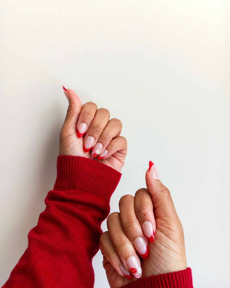 alinebrito15's tweet photo. Switch up your mani any day with imPress nails. No glue needed: prep, pick your size, peel, press for 20–30 seconds, and go. The “Lover” set even has enough nails for a full red French tip look. Perfect for every outfit and occasion. https://t.co/Zsmkg1v7CK