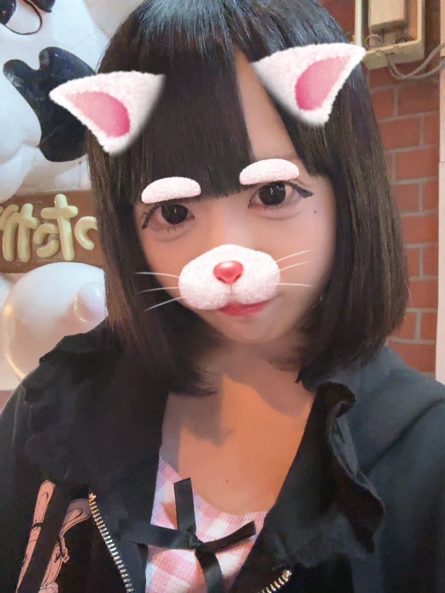 rei_crystal1's tweet photo. お店でおまちしてます🎀
#札幌 #琴似  #コンカフェ #会える屋さん https://t.co/VDnP8N9jdP