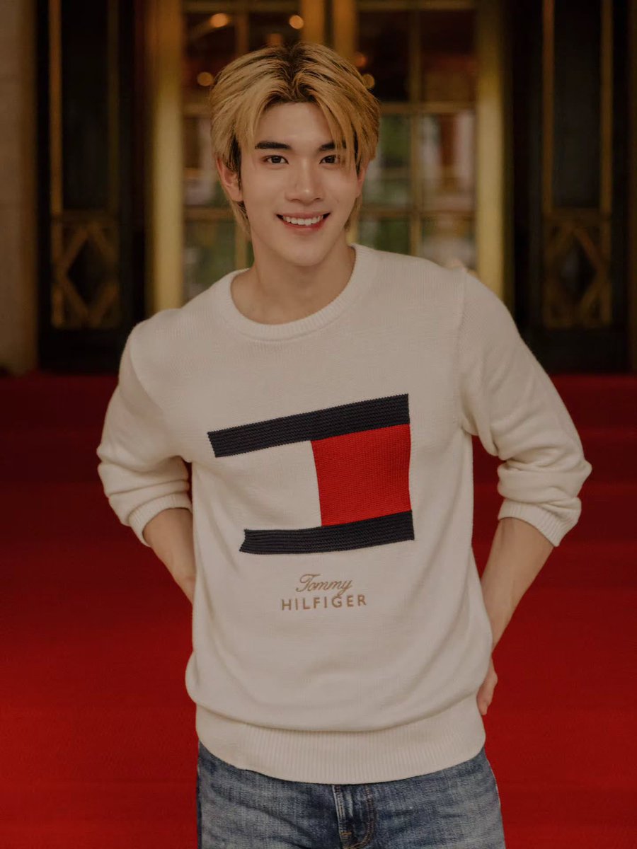 chirwthm's tweet photo. ลูกชายป้าหล่อมากกกก

FOURTH TOMMY HILFIGER SS27
#TommySS27xFourth 
#TommyHilfigerxFourth 
#TommyHilfiger #TommyFamily
#Fourthnattawat #โฟร์ทณัฐวรรธน์ https://t.co/wHC96AFqMh