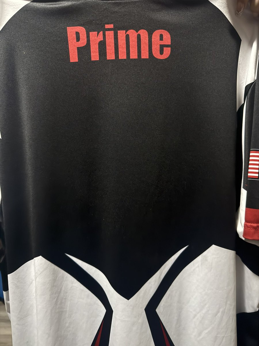 PrimeisPro's tweet photo. Still got it hanging up. 

@tmayfield997 https://t.co/eYwb7umJ0F