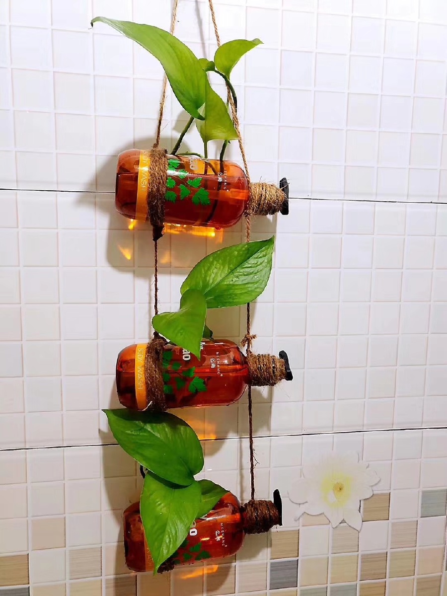 mohamedbezo's tweet photo. [Turn old mason jars into cute hanging herb planters—no fancy tools needed!  Upcycling at its finest, zero waste win]， https://t.co/H7m0NsX8rB