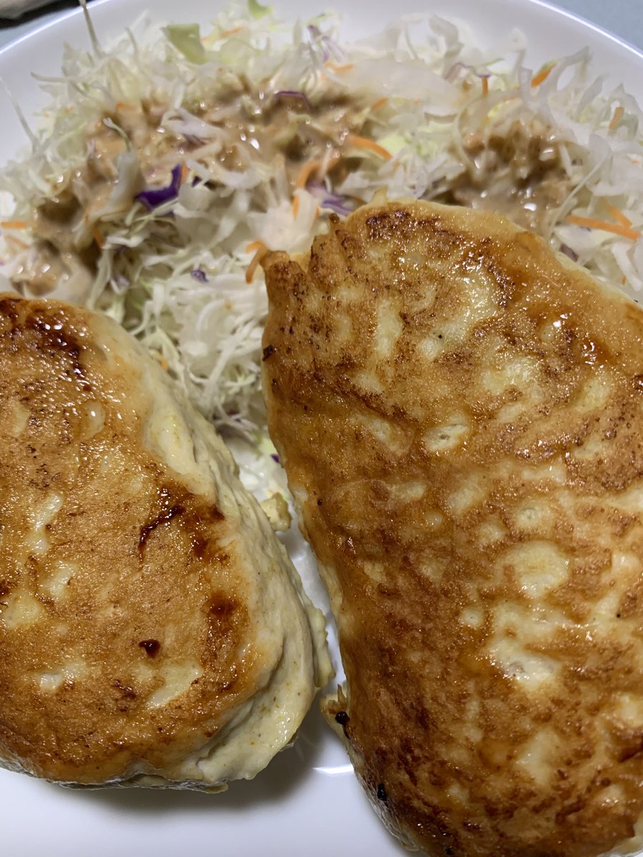 FOX1172's tweet photo. カレー鳥つくねと共食いですわ https://t.co/aoTv1CfjAA