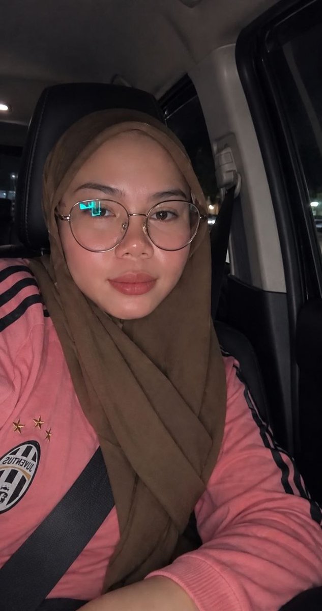 czaamry's tweet photo. Malam ini stay di mobil 
https://t.co/cqAROZWwFi https://t.co/4HbrMILFP3