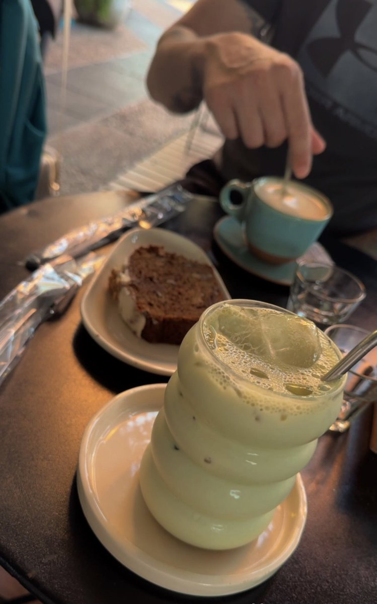 seelenSc's tweet photo. Zero effort, zero stress and my cravings resolved on time. If they're not going to spoil me like that, I'd rather they don't even try. 🎀

Findom • Goddess • drainage • cashslave • paypig • finsub • wallet https://t.co/ARuI0lOQ8h