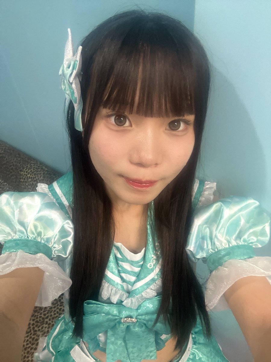 ricotya1206's tweet photo. ♡ Star light party vol.10 ♡
会いに来てくれてありがとうございました•͈ᴗ⁃͈⊹
今日はちょっと久しぶりのストレート💆🏻‍♀️
暑かったけどみんなに褒めてもらったから嬉しかった💘かわいい❔

帰り道雨降るかなって思ってふわりも傘用意してたけど降らなかった☔️
1日お疲れ様❕なんかコメントしてね💬 https://t.co/Kql8DfO278