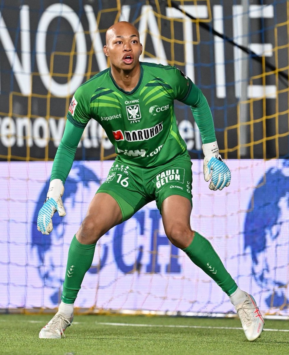 olisaemeka_G's tweet photo. 🚨 THOUGHTS 💭 

Dear @thenff, there’s a 25-year-old goalkeeper of Nigerian-Japanese 🇳🇬🇯🇵 descent Leo Kokubo playing with Sint-Truidense VV in the Belgium top division, I think he’s worth a look. Before Japan caps him. https://t.co/3KxGFX6Dpx