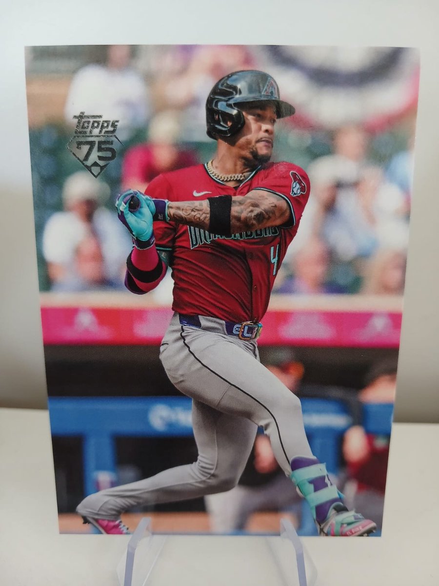 franckesnault's tweet photo. @Gylbret @abzalon Marte 2026 Topps "True photo" variation. Sp⭐️
Crews 2026 Finest Blue Mini Diamond 1/150.
Wood RC 2025 Chrome Platinum /75 (pour compléter le rainbow numéroté 😜).
Wood RC 2025 Topps AllStar Relic.🎽
@Gylbret #CardsAddicts #Sportcards https://t.co/WbuOzMbog9