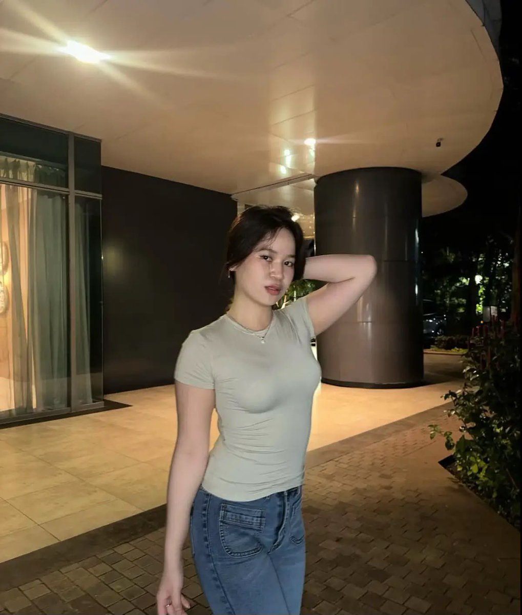 pedrosarrazin's tweet photo. Ready open bo vcs semarang tapi aku chubyy ada ga ya #openbosemarang #bosemarang #vcs https://t.co/V7FwMhHKL5