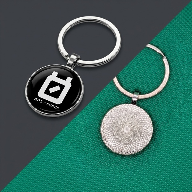 aktpapa's tweet photo. A solid, weighty metal keychain featuring the iconic 0N1 Force logo.  Its glossy dome finish and metallic texture create a simple yet premium look. Bring 0N1 Force identity to every scene — your keys, bag, or car key.

https://t.co/zNuoVILkAR

@0n1Force https://t.co/6AvnQUoPGi