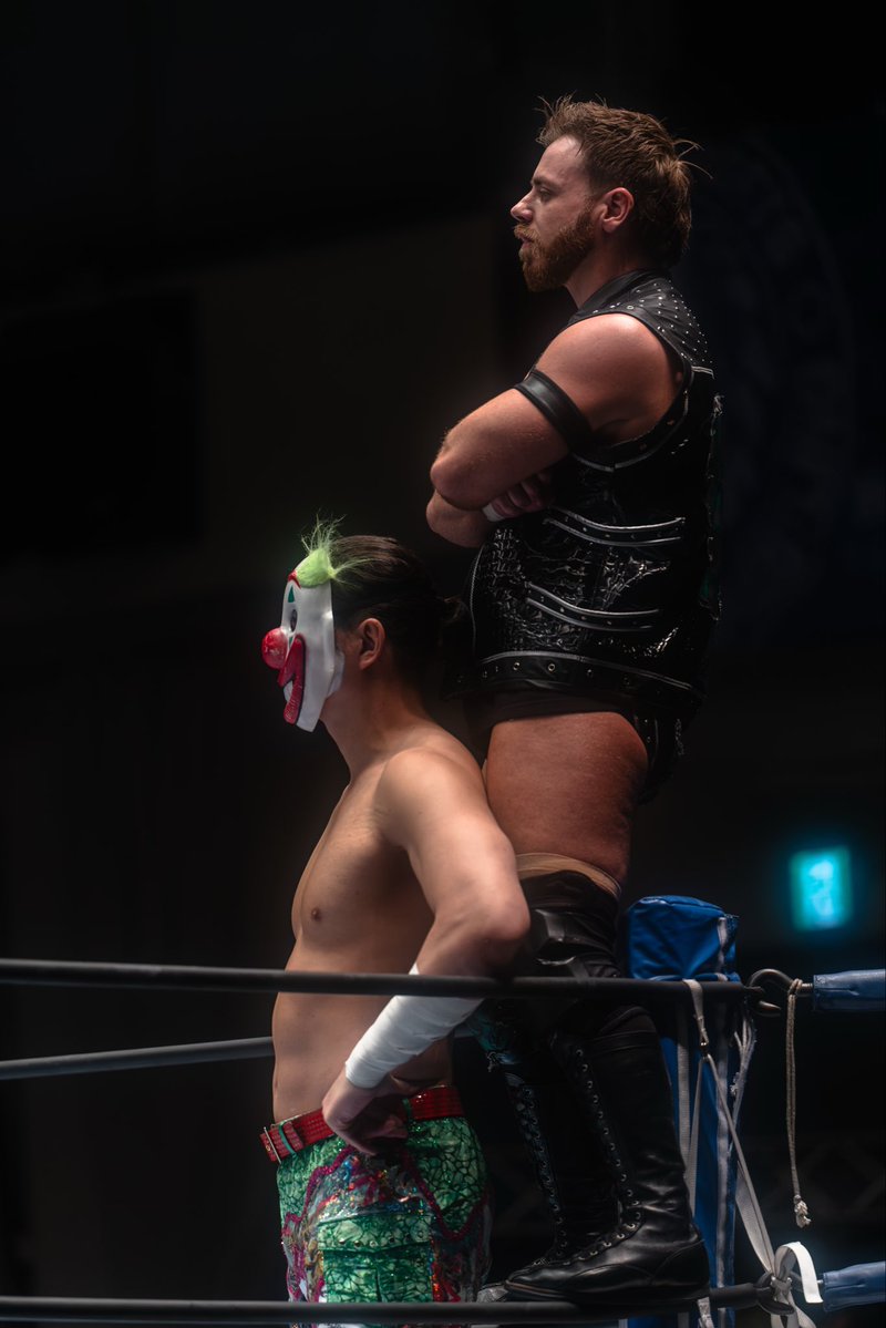 Uncrowned_emper's tweet photo. 9/10 後楽園ホール

#JakeLee 選手
#JakobAustinYoung 選手

#njpw #njdest https://t.co/JTI5SsrkHV
