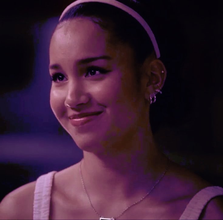 kindestcheer's tweet photo. https://t.co/4touzIt2sN