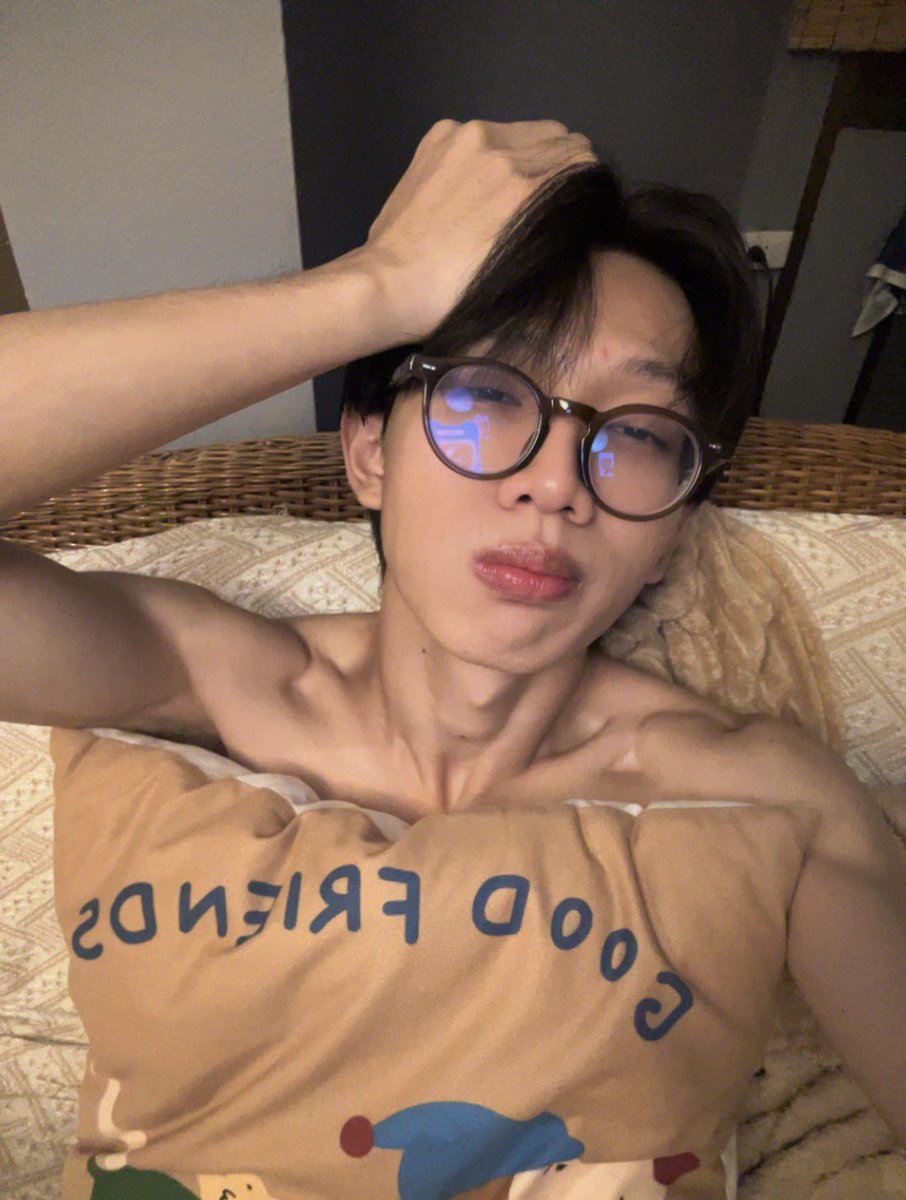 SCRUBBBB's tweet photo. ปากดี ขี้เหงา เอาแต่ใจ ใครจะเข้าใจเคะ https://t.co/0hyWRtL7Cb
