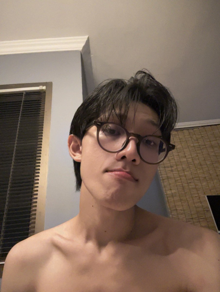 SCRUBBBB's tweet photo. ปากดี ขี้เหงา เอาแต่ใจ ใครจะเข้าใจเคะ https://t.co/0hyWRtL7Cb