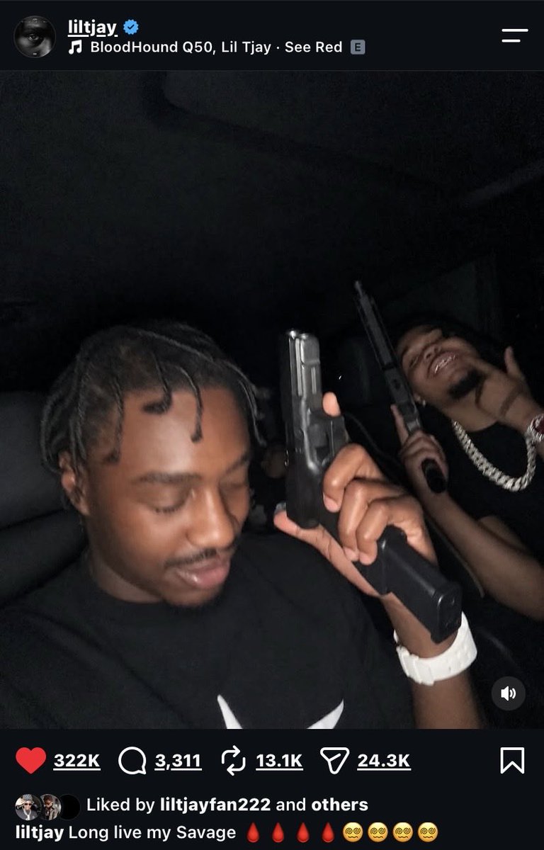 liltjayfan222's tweet photo. Lil Tjay shows his respect to Q50 after the shooting 🕊️🖤 https://t.co/48pk8v4kJN