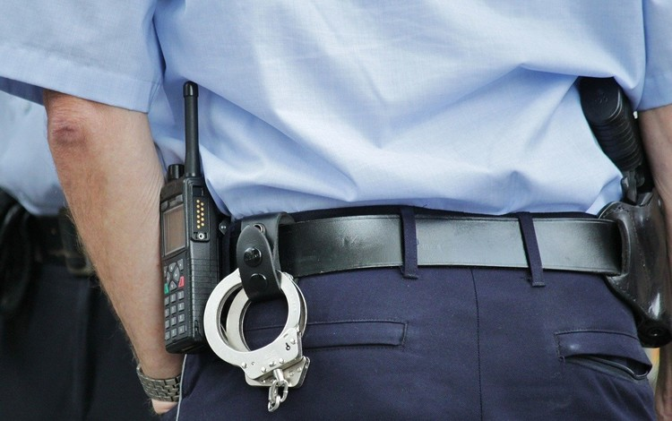 Legalnews_SB's tweet photo. CJUE : discrimination sexiste, tatouage et uniforme de police différencié
#CJUE #Police #Interdiction #Tatouage #Uniforme #UniformeDifférencié #Discriminatoire #Discrimination #sexiste
https://t.co/PVIJDKlSVt https://t.co/gigctgmMEg