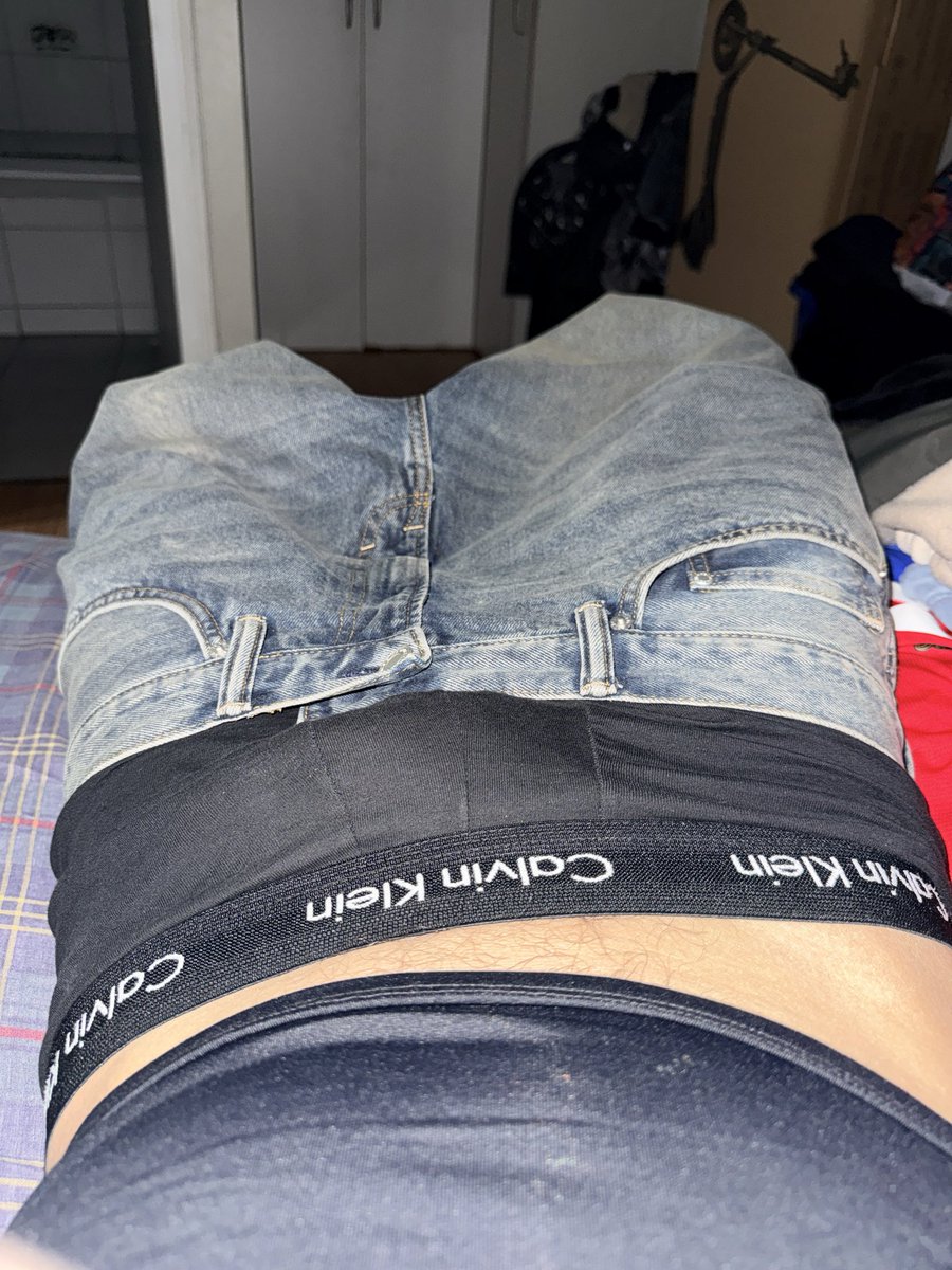 frankdcb's tweet photo. Llegué a casa caliente https://t.co/PxtQuPQuuE