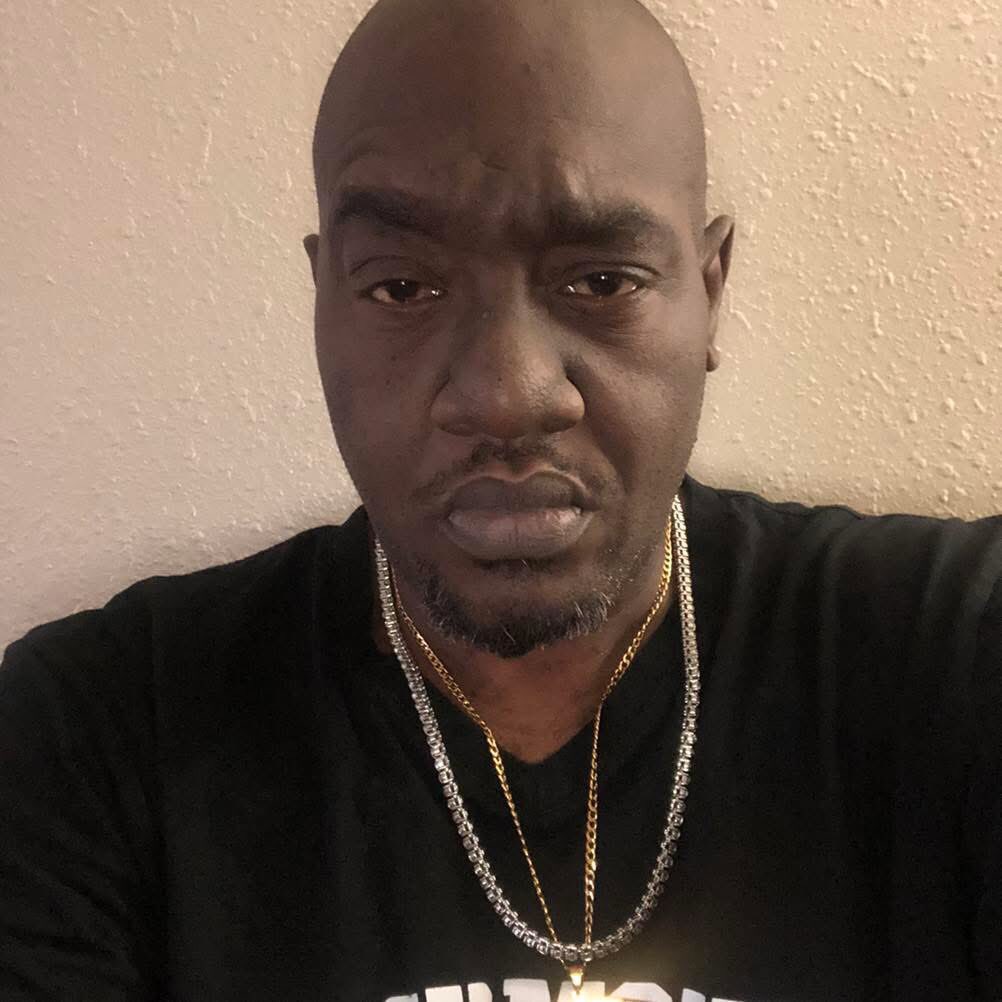 drmogreenthumb's tweet photo. Good morning you beautiful ladies right here on X what you got going on today my name is Maxamill from Kansas City, Missouri The heart of the Midwest I’m out here looking for a new friends smoke weed with and be my friends with benefits if u down Tapin let’s link https://t.co/Hi8oGj4PNe