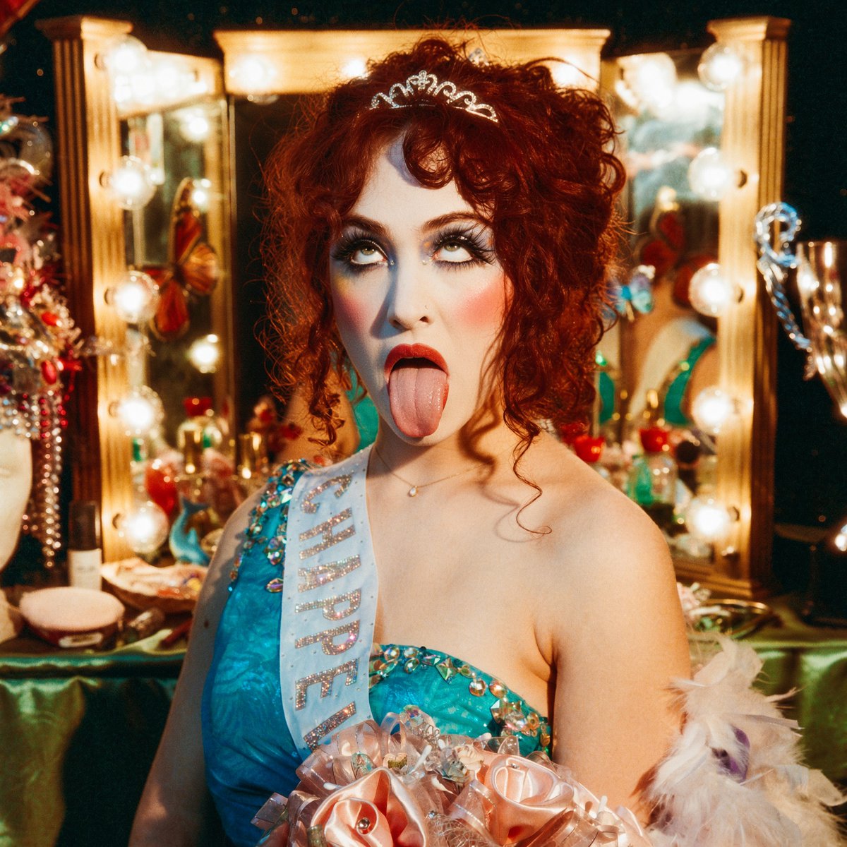 LezVampDomme's tweet photo. Ugly stupid washed up cuntdoll. https://t.co/musSjoxieU