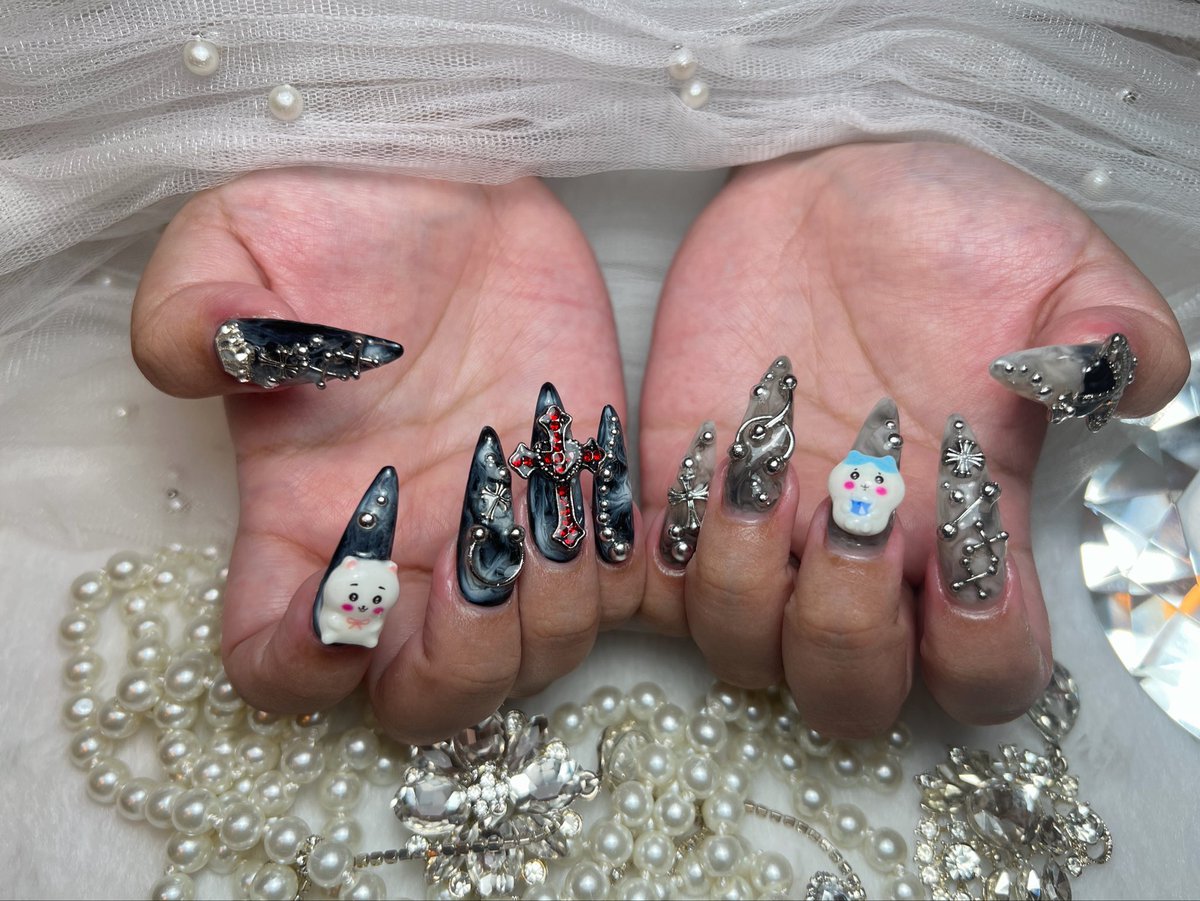 tamcha_tam's tweet photo. 昨日はネイル💅
めちゃめちゃV系にしてもらった！ https://t.co/AvspJ5ZKSU
