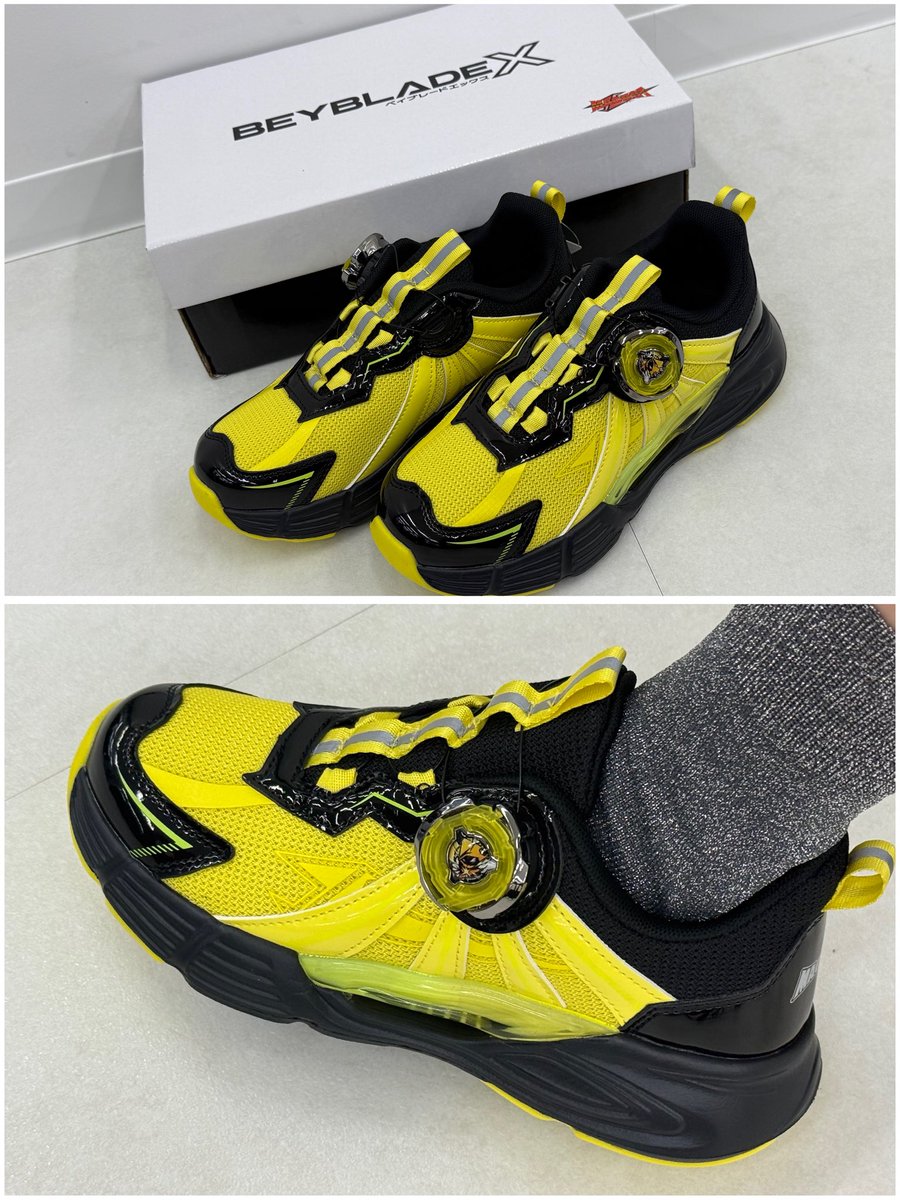tsumugi_nanase's tweet photo. #もえむぎあーや わくわくランチタイムにて、前田佳織里さんからベイブレードシューズをいただきました！ありがとうございます！
見事にシンデレラフィット✨

大縄頑張ります❤️‍🔥✊🏻
#ほんかお https://t.co/88U5h6mn3j