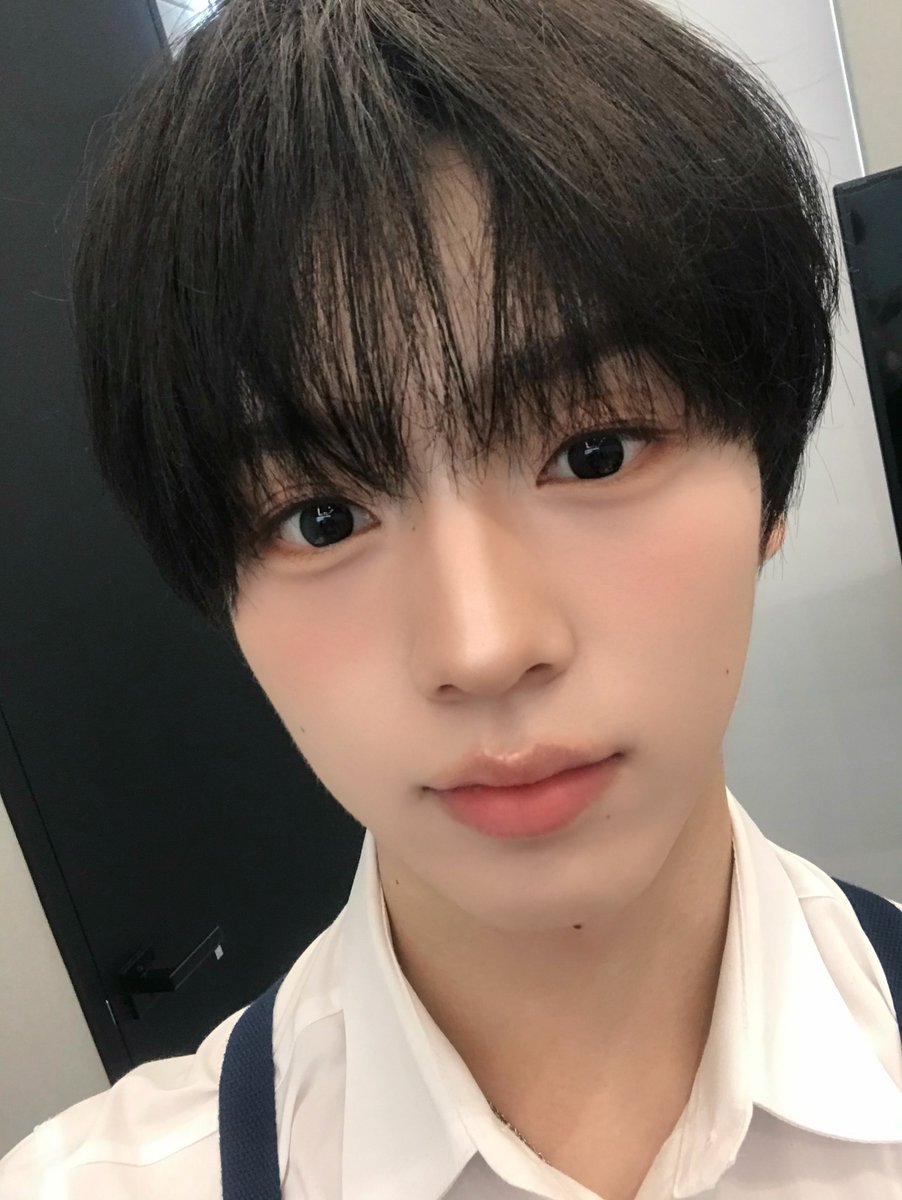 VAYONN_inkode's tweet photo. [#JINYU]

토끼카페에 환불이 어딨어요!!!!!!!😤

#JINYU #진위 
#VAYONN #베이온 https://t.co/oDWWC5f1fh