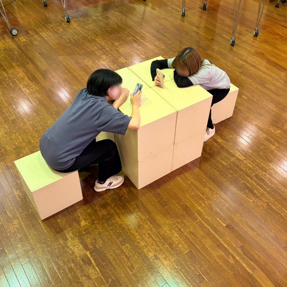 engeki_kwu's tweet photo. #オルテン3期生卒公

衣裳や小道具を探している姿！大道具の設計図を考えました📝
一歩一歩進んでいます🚶‍♀

▪️ご予約はこちらから▪️
https://t.co/toBLhDpFgh https://t.co/LhATwIm40o