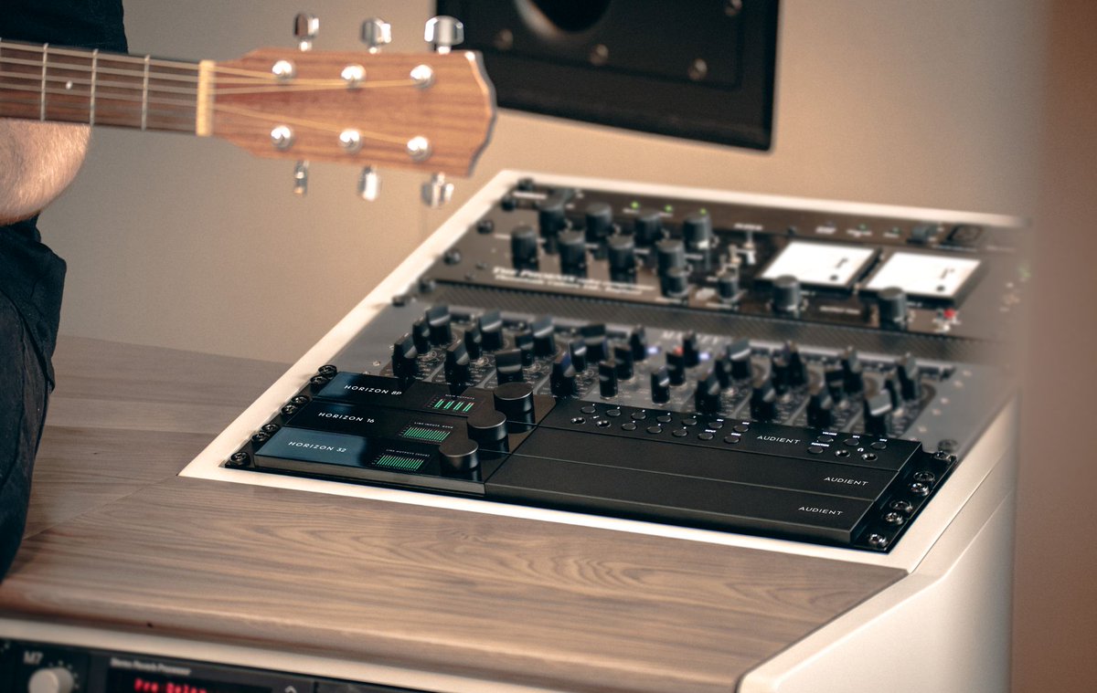 audiomusicadigi's tweet photo. Audient lanza Horizon: una nueva gama insignia de interfaces Thunderbolt para estudios profesionales @AudientWorld #AudioMusicaDigital #Audient #Horizon #Thunderbolt #InterfazDeAudio https://t.co/qQnFST4V8Q https://t.co/14oyuTadjc