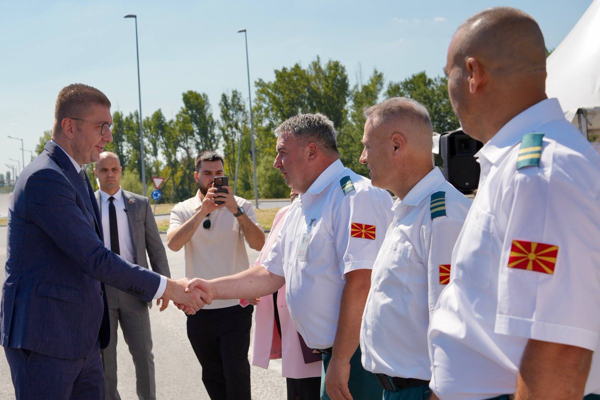 MickoskiHM's tweet photo. Денеска присуствував на настан по повод успешното завршување на проектите реализирани во рамки на Акцискиот документ „ЕУ против организираниот криминал, со поддршка за трговијата“ на Граничниот премин Табановце.

🔗https://t.co/v1n7mMAVfm https://t.co/yFdb1bkOpw