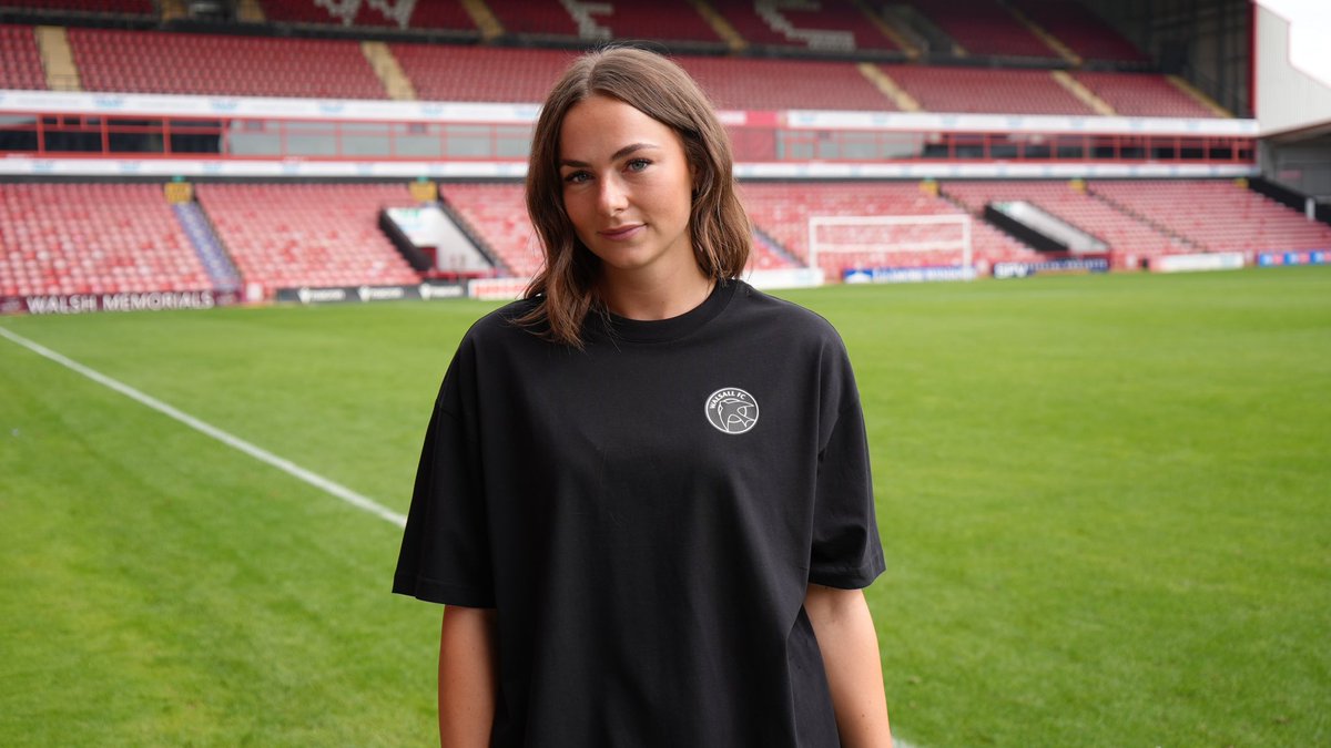 phoebe58794178's tweet photo. New @WFCOfficial apparel 

♥️ https://t.co/hKH8pgetl5